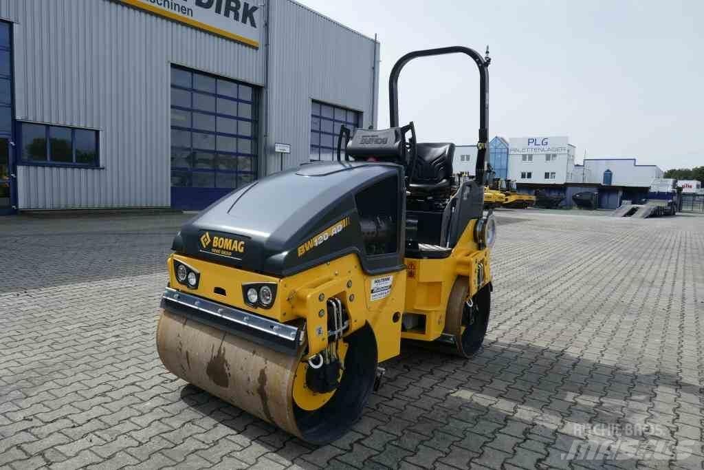 Bomag BW 120 AD-5 Малогабаритні асфальтоукладальники