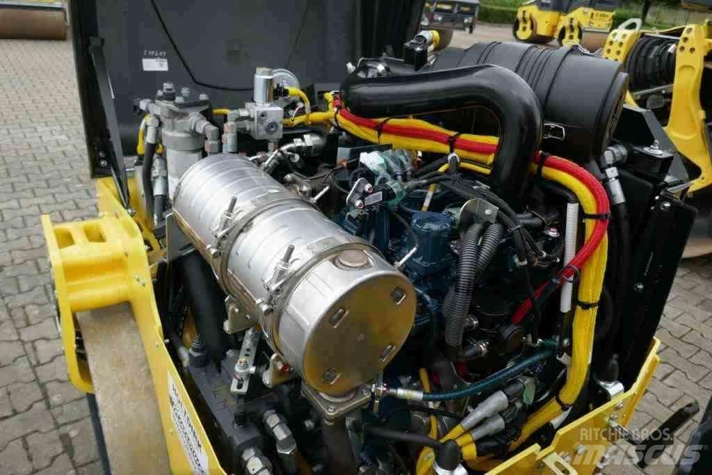 Bomag BW 120 AD-5 Малогабаритні асфальтоукладальники