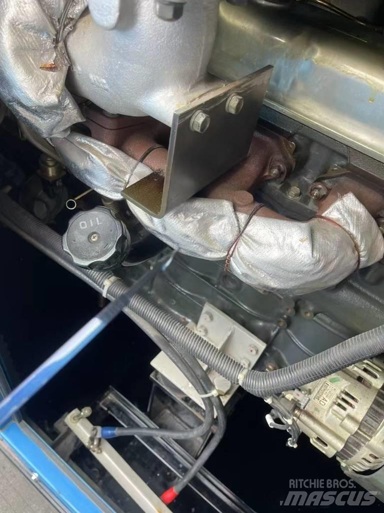 Mitsubishi 30KVA Дизельні генератори