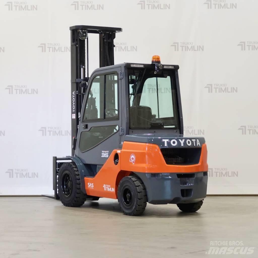 Toyota 52-8FDJF35 Дизельні навантажувачі