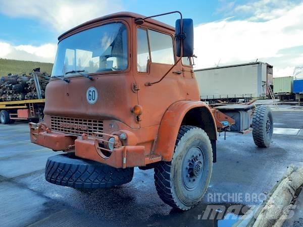 Bedford MJP2 4X4 Шасі з кабіною