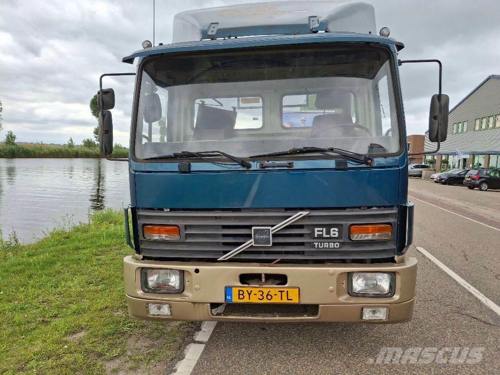 Volvo FL611 Шасі з кабіною