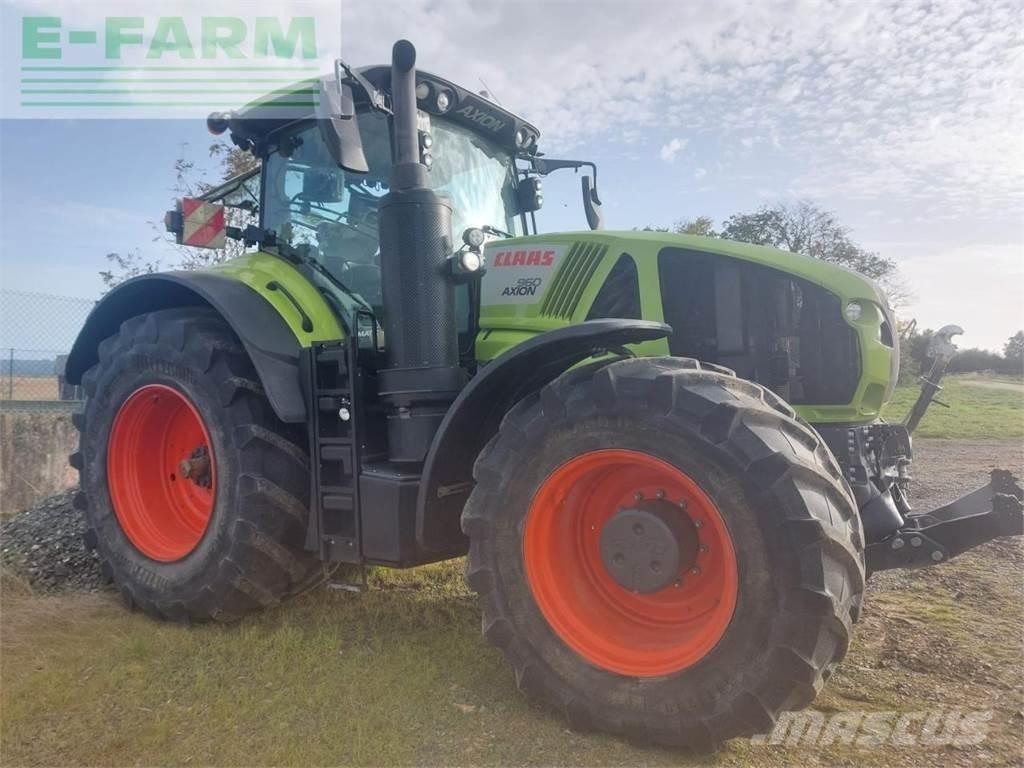 CLAAS Axion 960 Трактори