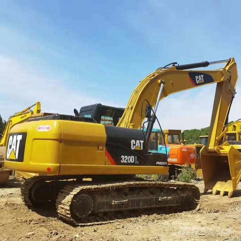 CAT 320 D L Середні екскаватори 7т. - 12т.