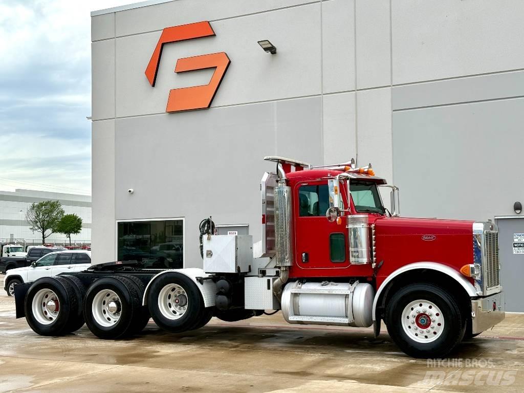 Peterbilt 379 Тягачі