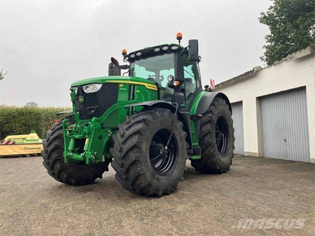 John Deere 6R 250 Трактори