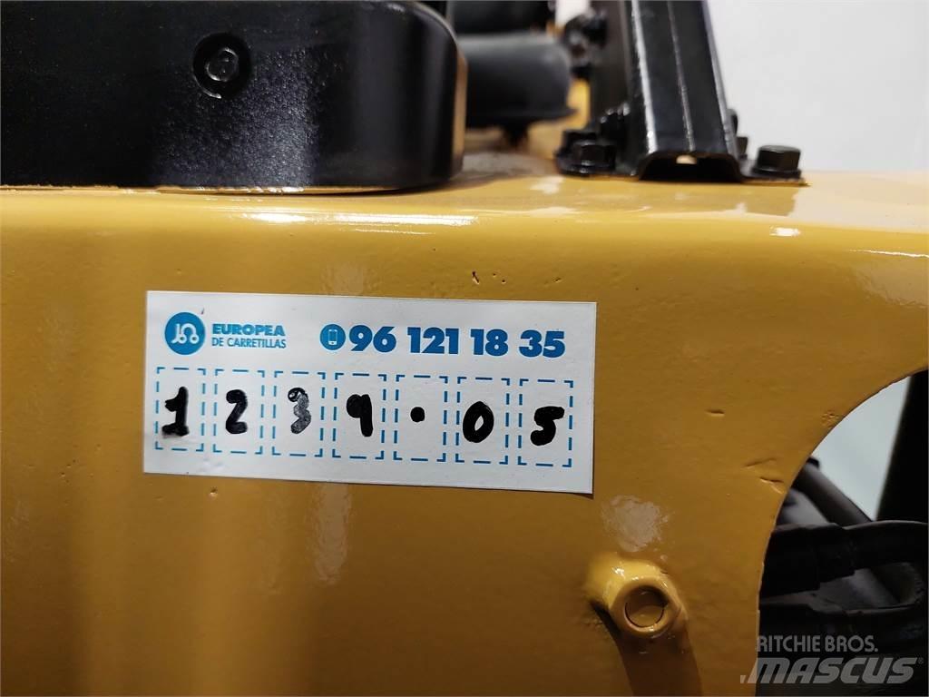 CAT DP50K MC Дизельні навантажувачі