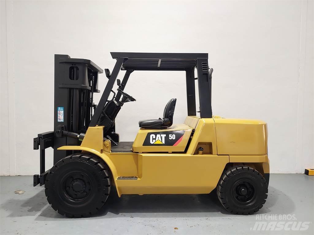 CAT DP50K MC Дизельні навантажувачі