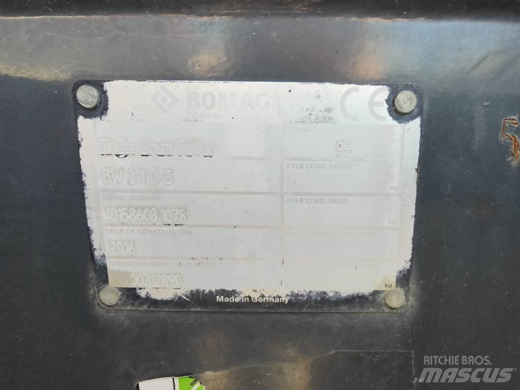 Bomag BW 211 D-50 Пневматичні катки