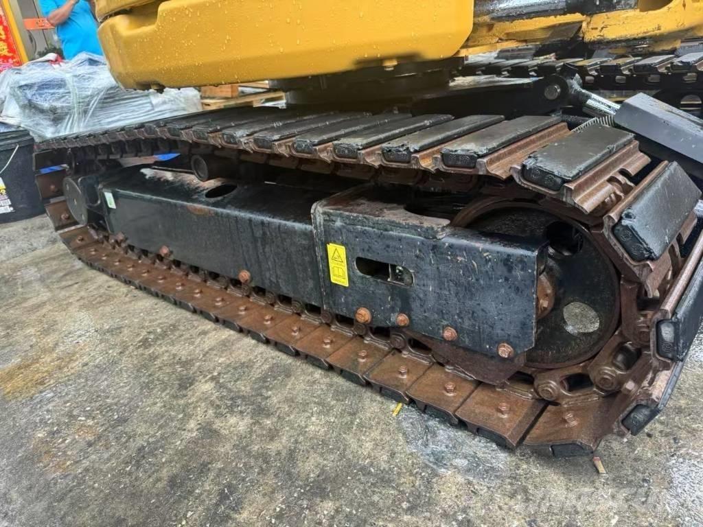 CAT 304 CR Міні-екскаватори < 7т