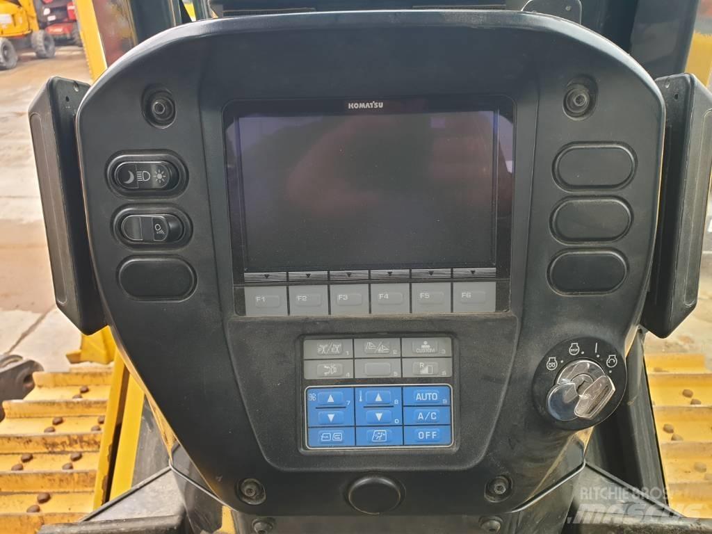 Komatsu D 65 WX-17 Гусеничні бульдозери