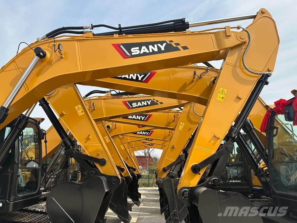Sany SY215 Гусеничні екскаватори