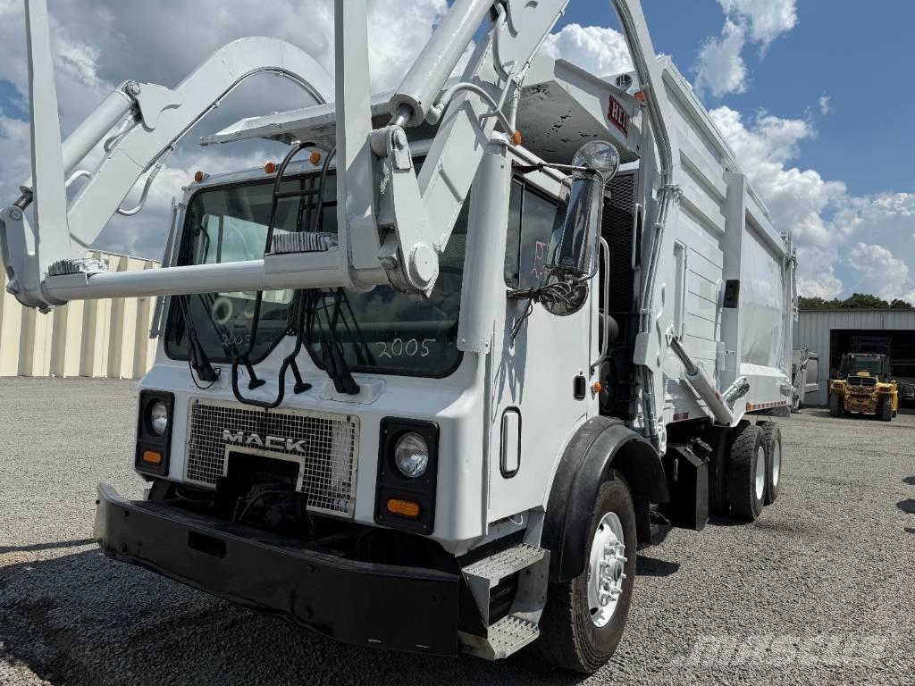 Mack MR600 Сміттєвози