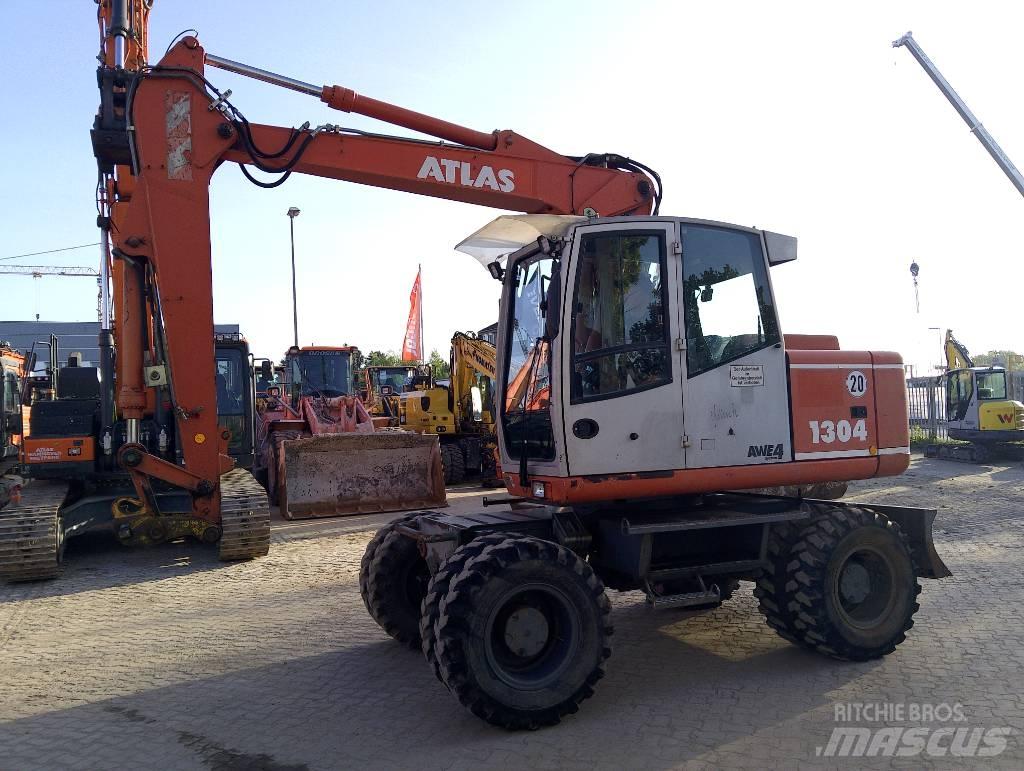 Atlas AB1304M Колісні екскаватори