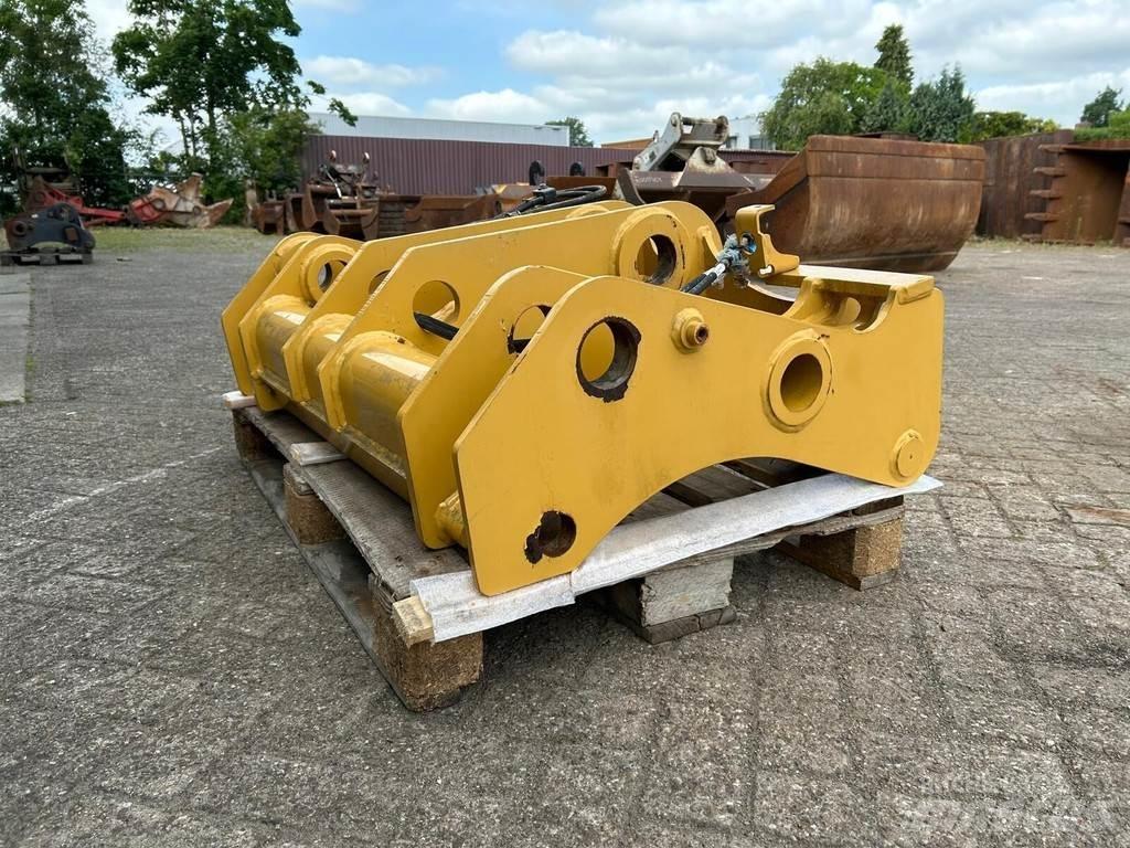CAT 938K/M Швидкі з`єднувачі