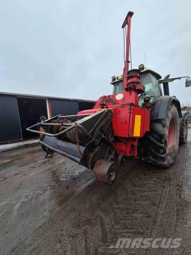 Lely STORM 130R Фуражні комбайни