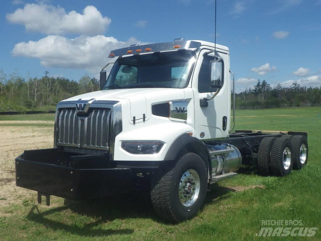 Western Star 47 X Шасі з кабіною