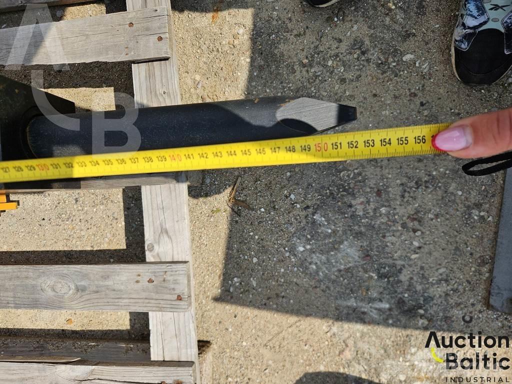  Hydraulic hammer Плуги