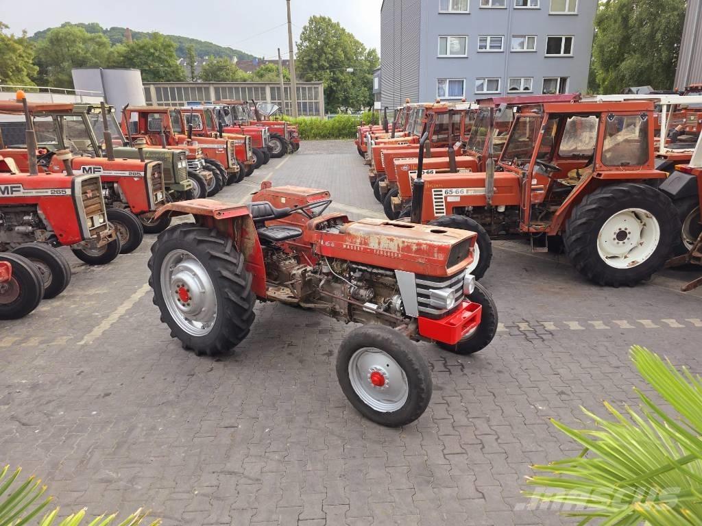 Massey Ferguson 158 Трактори