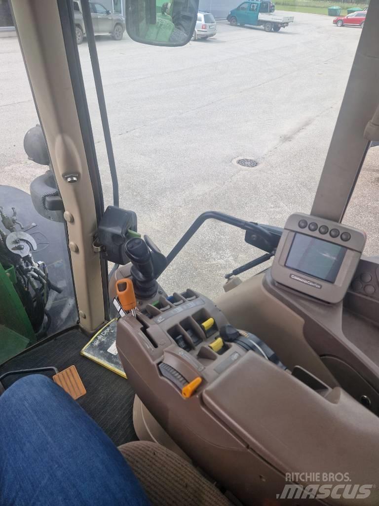 John Deere 7530 Трактори