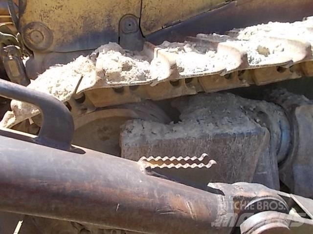 CAT D 11 N Гусеничні бульдозери
