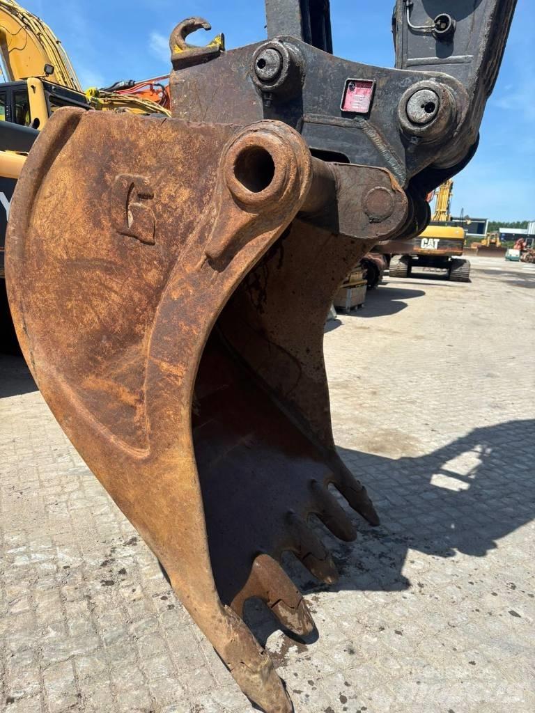 Volvo EC 290 C L Гусеничні екскаватори