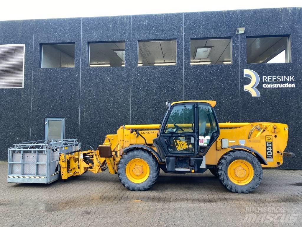 JCB 540-140 Телескопічні навантажувачі