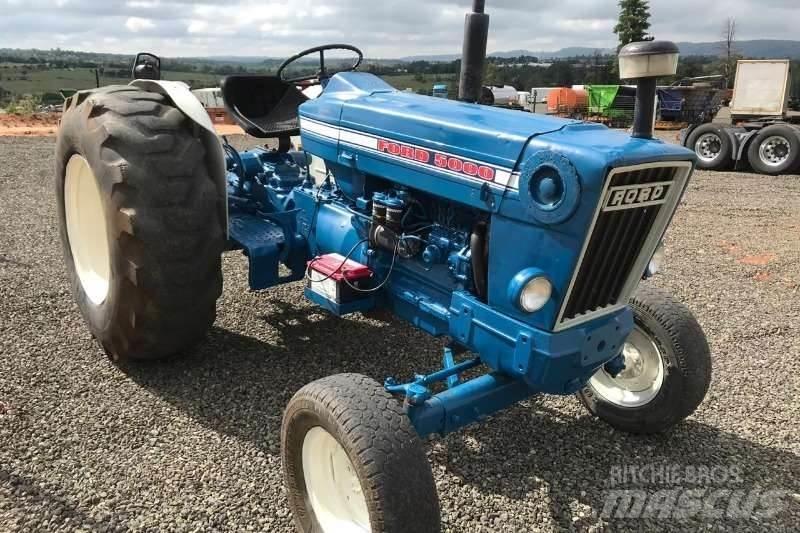 Ford 500 Tractor Трактори