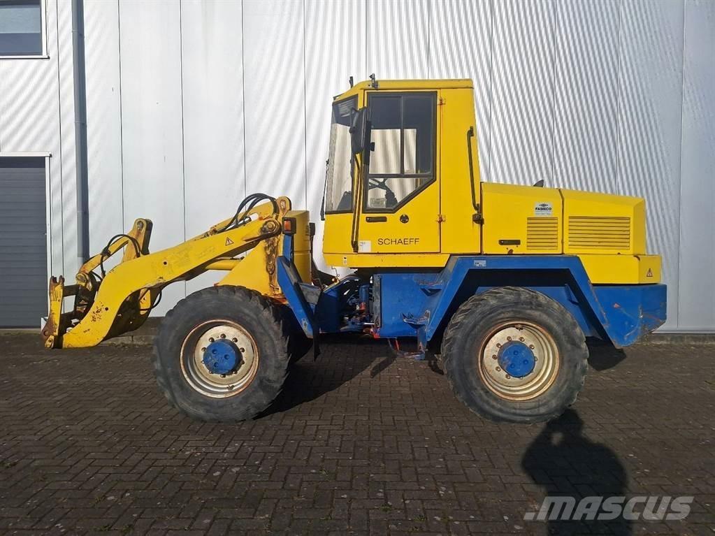 Schaeff SKS 661 Фронтальні навантажувачі