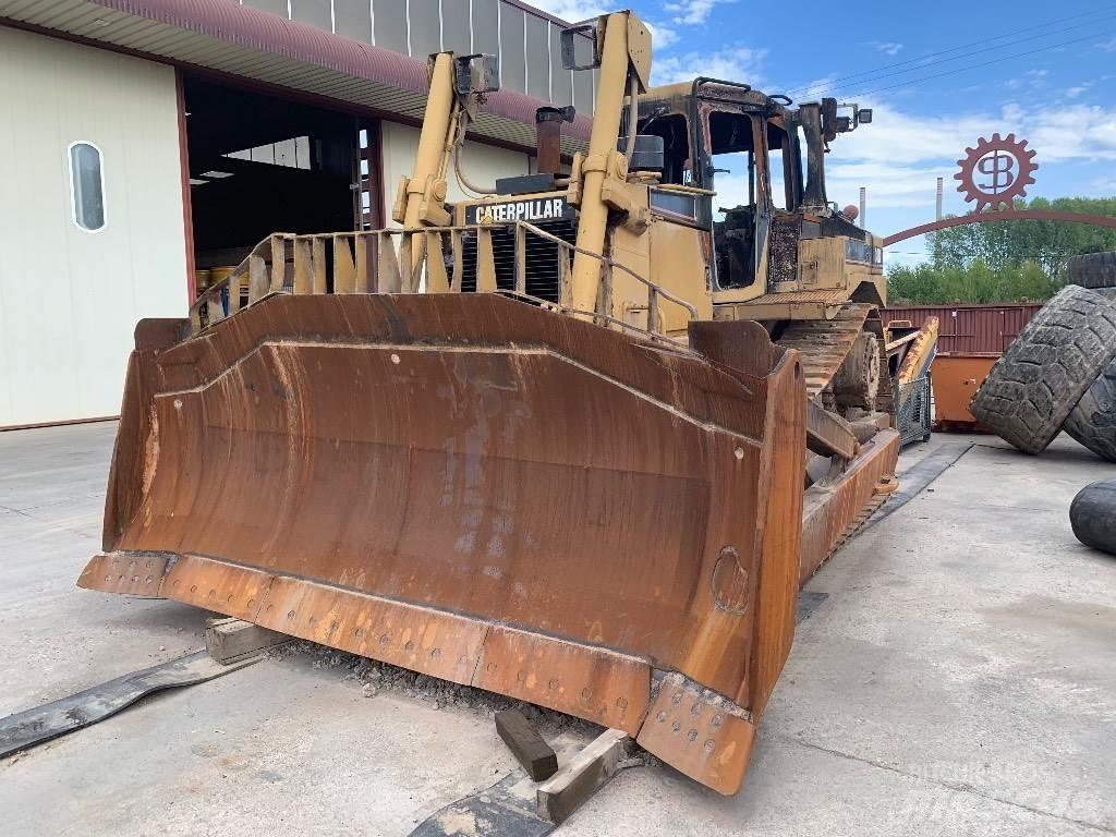 CAT D 8 R II Гусеничні бульдозери