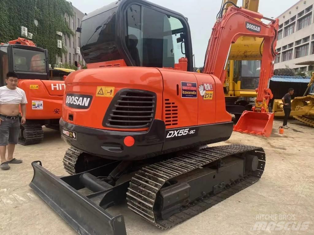 Doosan DX55-9C Гусеничні екскаватори