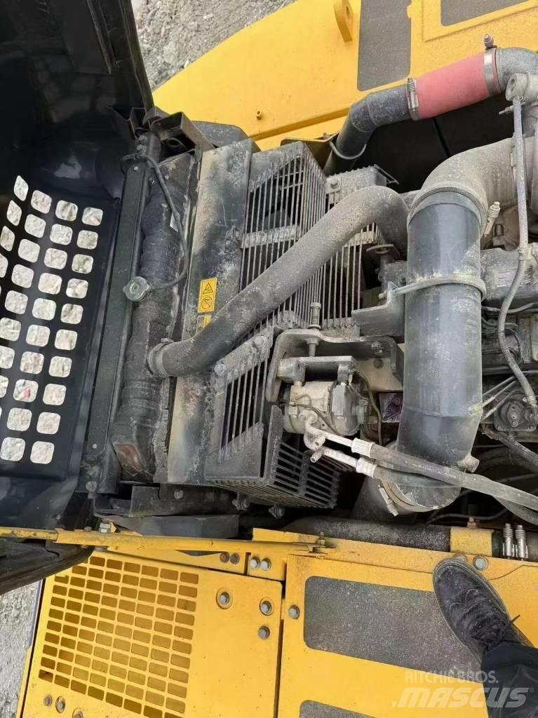 Komatsu PC 350 Гусеничні екскаватори