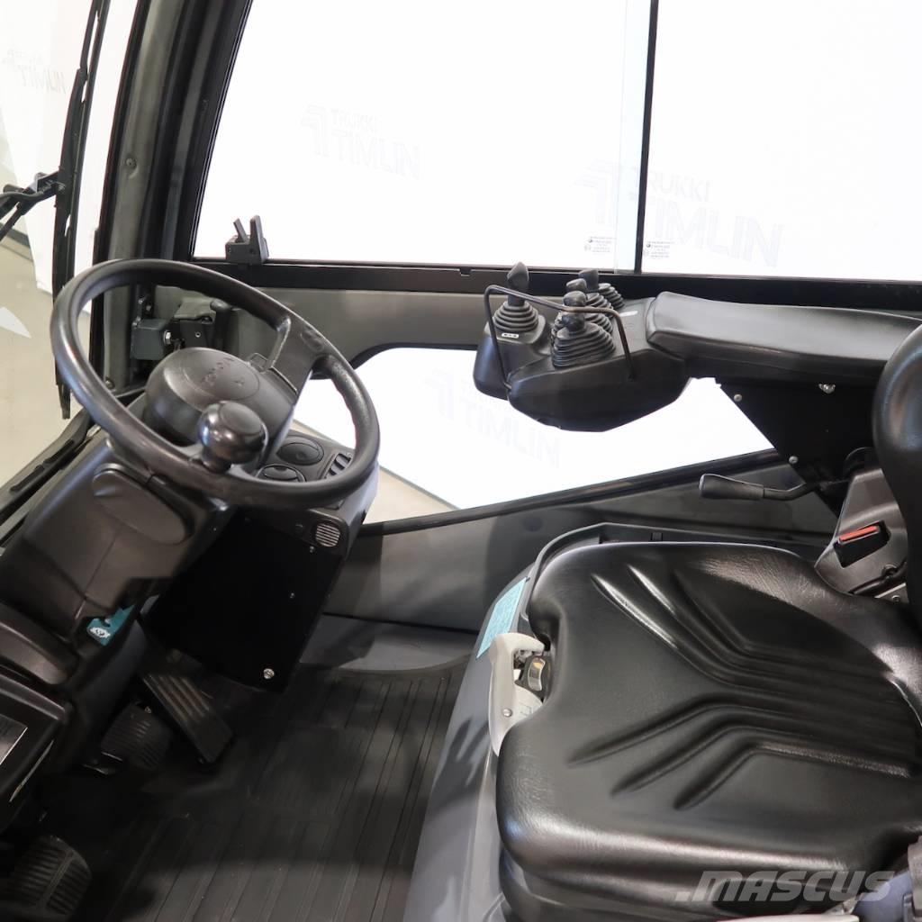 Toyota 02-8FDF30 Дизельні навантажувачі