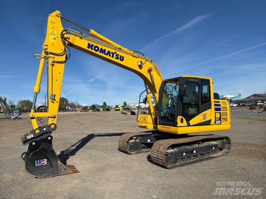 Komatsu PC130-11 Гусеничні екскаватори