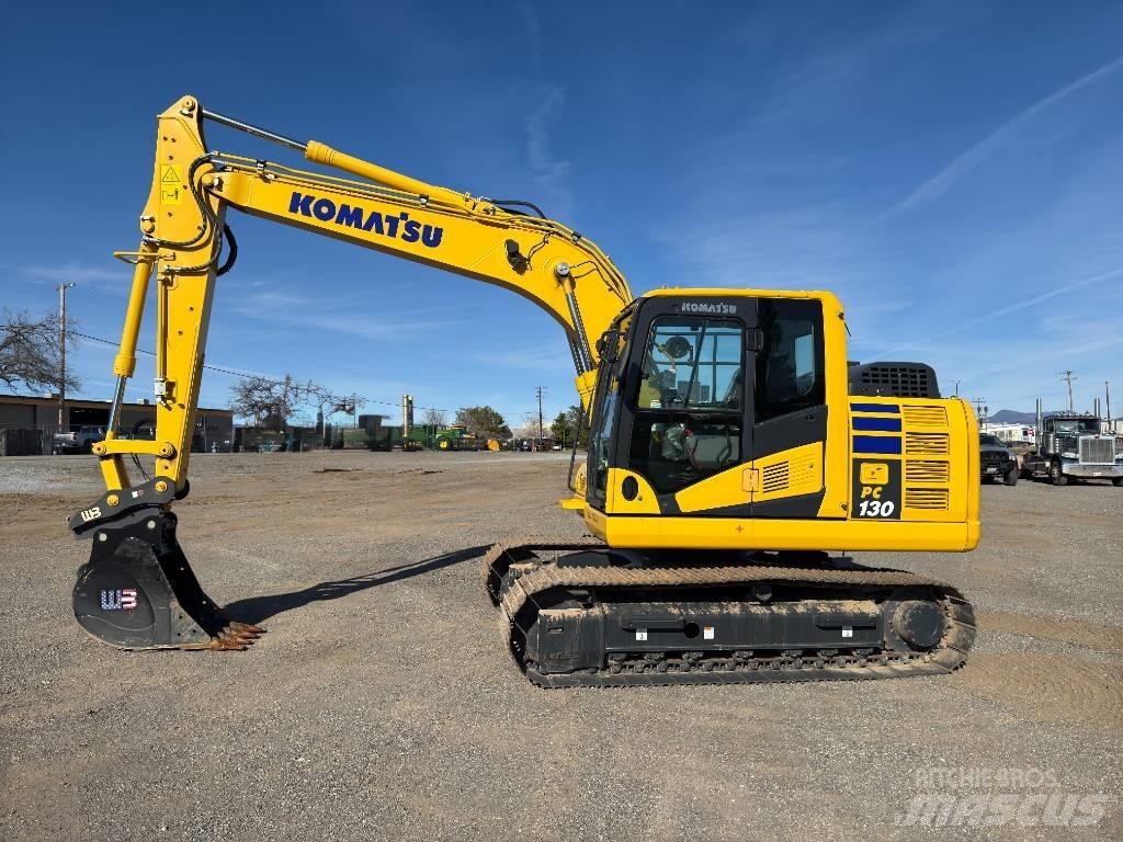 Komatsu PC130-11 Гусеничні екскаватори