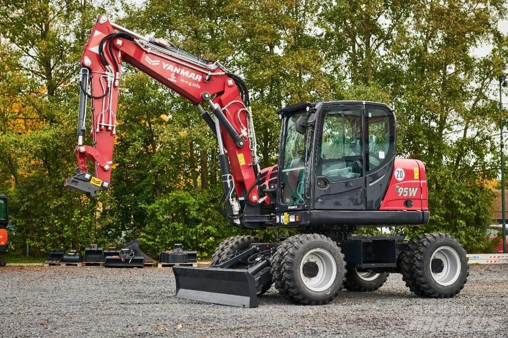Yanmar B95W Колісні екскаватори