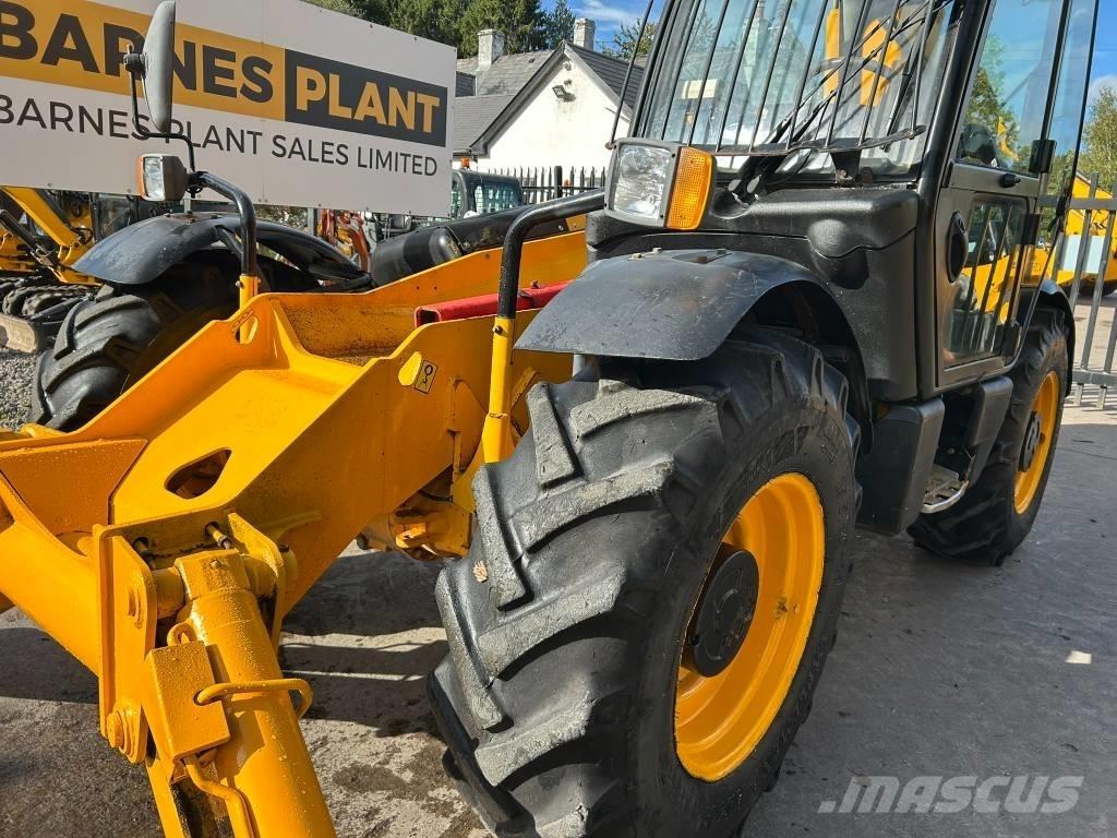 JCB 532-120 Телескопічні навантажувачі