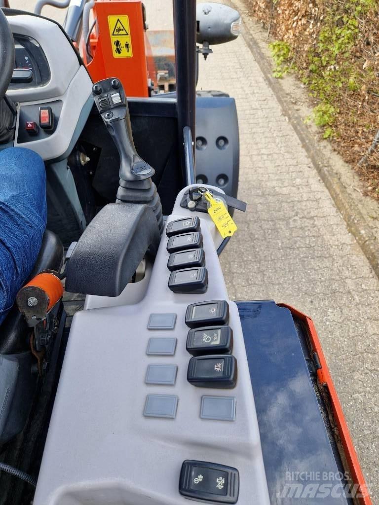 Kubota R 070 Фронтальні навантажувачі
