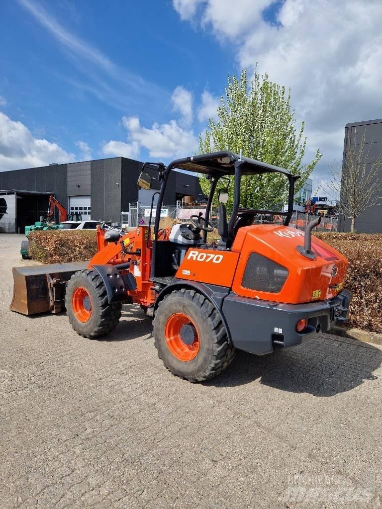 Kubota R 070 Фронтальні навантажувачі