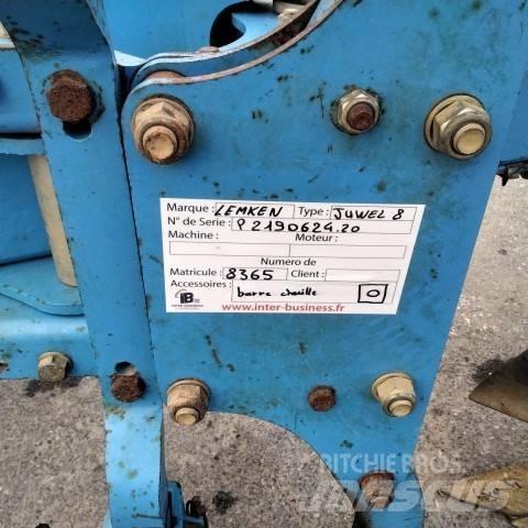 Lemken Juwel 8 Реверсивні плуги