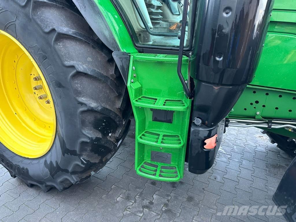 John Deere 6145 R Трактори