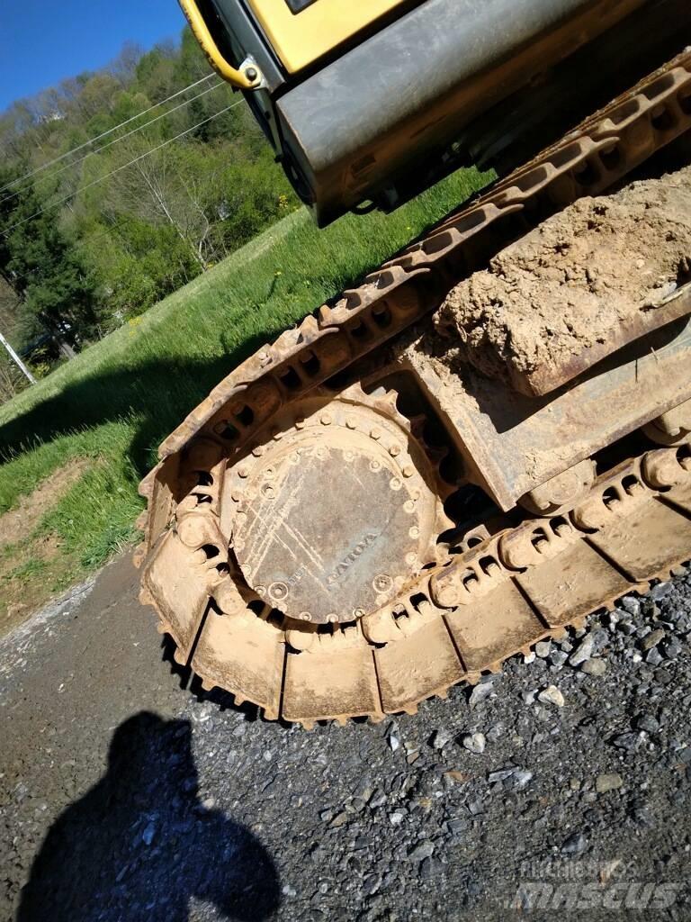 Volvo EC 160 C Гусеничні екскаватори