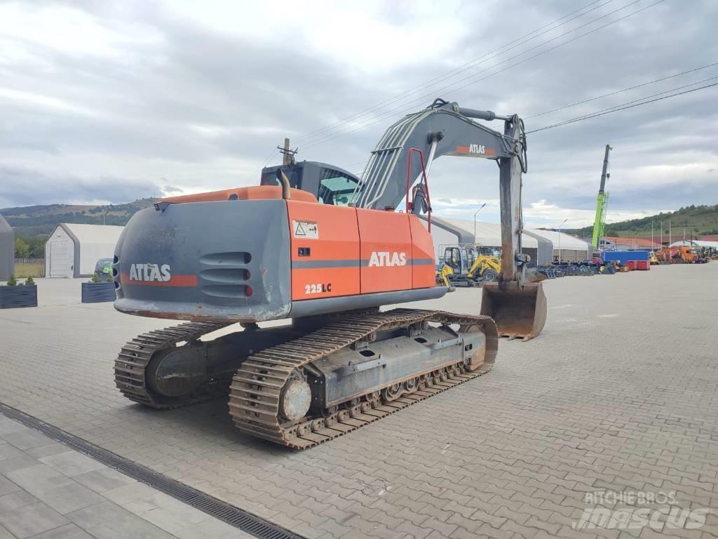 Atlas 225 LC Гусеничні екскаватори