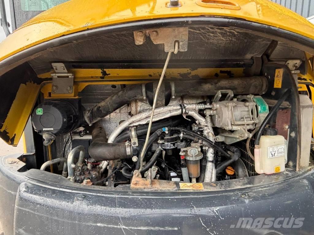 Komatsu PC 80 MR-3 Середні екскаватори 7т. - 12т.