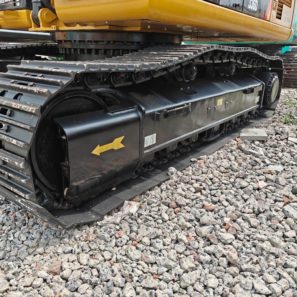 CAT 336D2 Гусеничні екскаватори