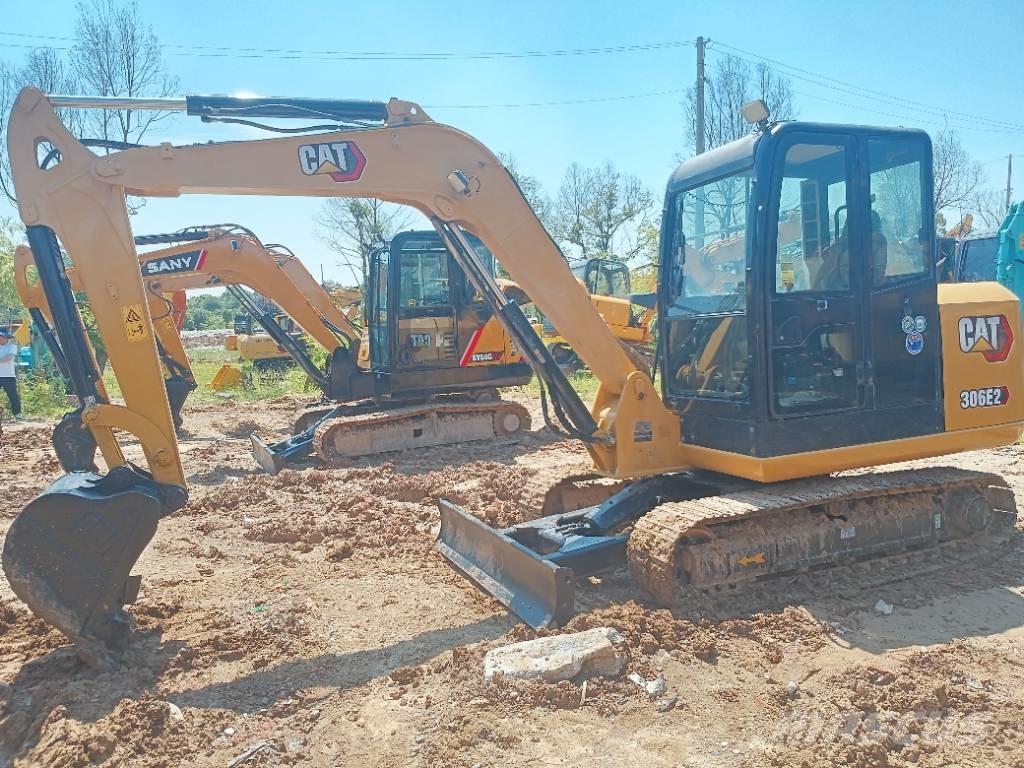 CAT 306 Гусеничні екскаватори