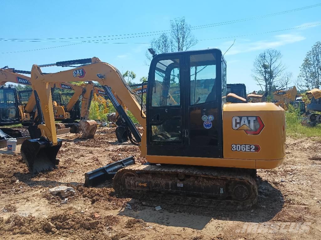 CAT 306 Гусеничні екскаватори