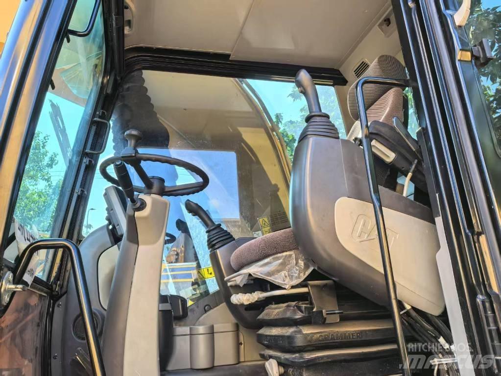 CAT 315 D Колісні екскаватори