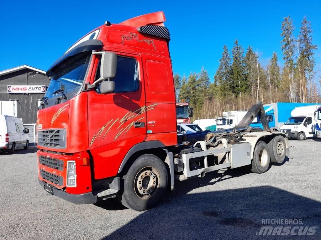 Volvo FH 13 480 Вантажівки з гаковим підйомом