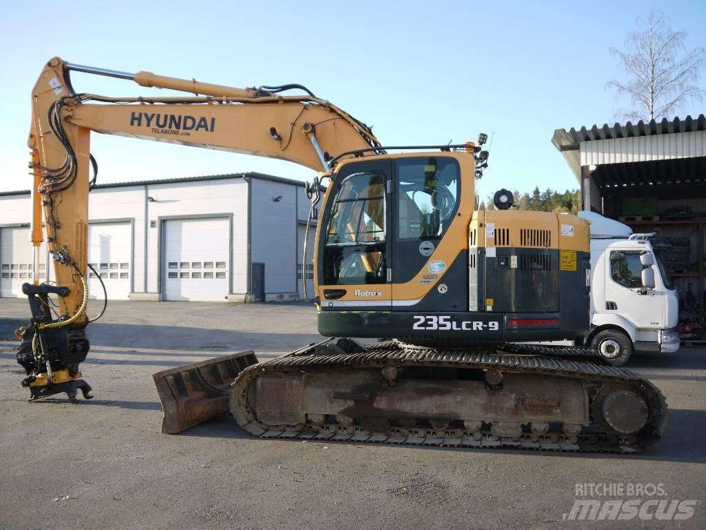 Hyundai R 235 LCRD-9 Гусеничні екскаватори